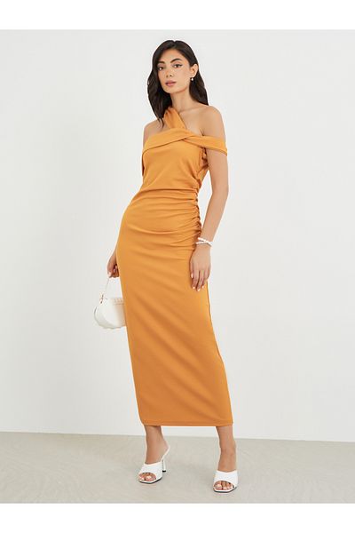 Styli Solid Asymmetric Neckline Bodycon Maxi Dress