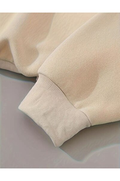 caddekombin Μπεζ φούτερ με στάμπα Cherry με λαιμόκοψη