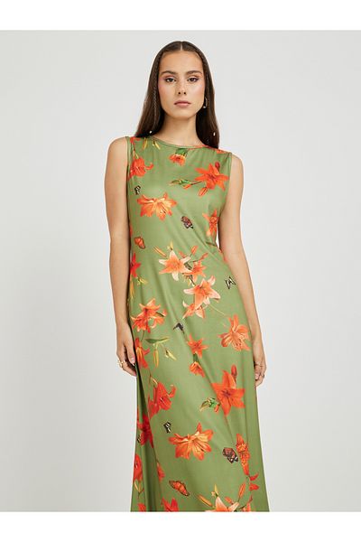 Styli All-Over Floral Print Sleeveless Maxi Dress