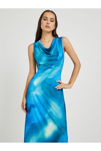 Styli Printed Sleeveless Cowl Neck Maxi Dress