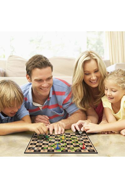 Merchant Ambassador Classic Games - 2-in-1 Ludo, Snakes & Ladders (basic)