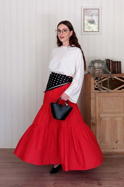 Ceylan Otantik Ecru Body & Red Cross Fold Skirt Suit