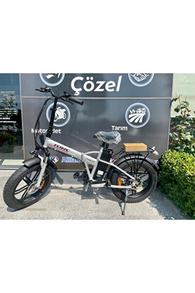 TORC Trc 10 Elektri̇kli̇ Katlanir Bi̇si̇klet