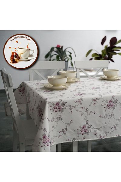 Pucioasa Teflon-coated cotton tablecloth, 160x220cm, purple floral pattern
