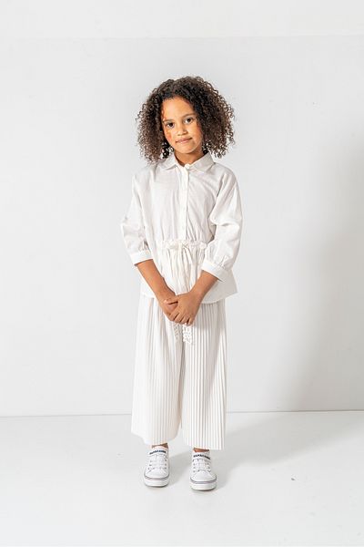 DFN Capri Pleated Trousers Scalloped/Embroidered Blouse/Shirt Gakım