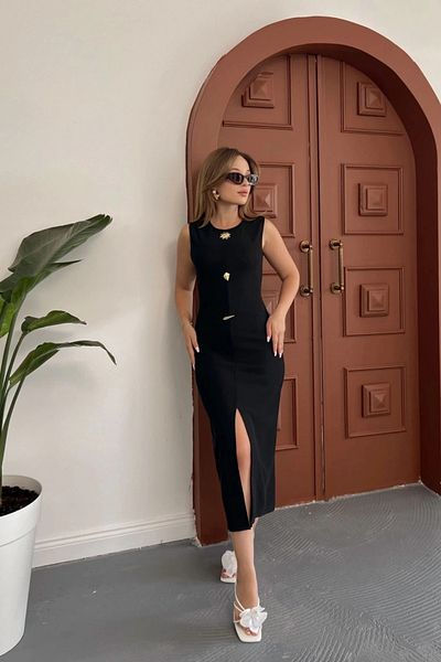 MOZENA Long Ottoman Dress with Accessories and Slit Detail
