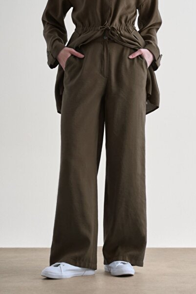 Mizalle Kahverengi Rahat Kesim Geniş Paçalı Modal Pantolon