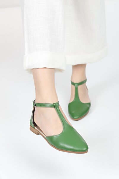 apelles Shoes Daily Women's Flats with Ankle Belt