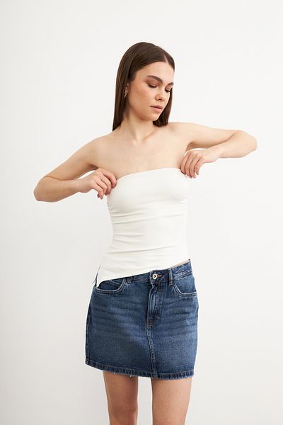 Bipantolon Women's Gathered Asymmetrical Strapless White Blouse