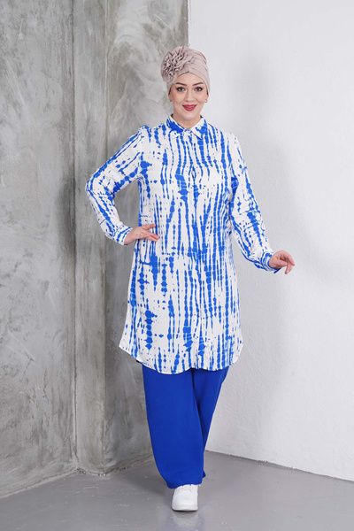 Polologin Butik طقم تونيك وبنطلون منقوش باللون الأزرق