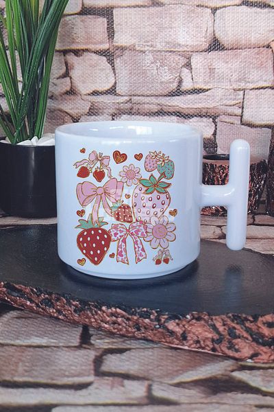 giftkonsept Strawberry and Ribbon No:2 Printed t Handle Latte Cup Mug Cup