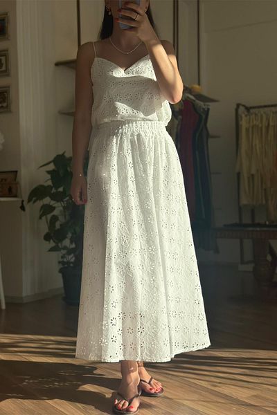 Unique Boutique White Scalloped and Fully Lined Blouse-Skirt Set