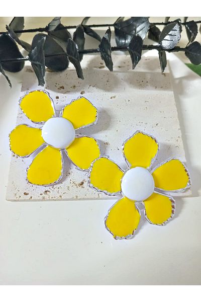 mos&more Yellow Big Daisy Earrings