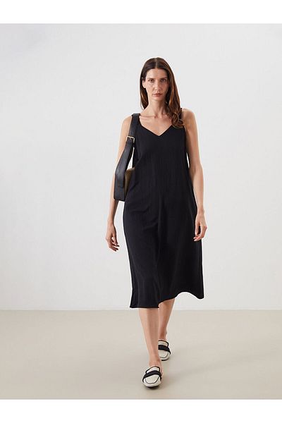 LC Waikiki Black V-Neck Textured Strap A-Line Dress