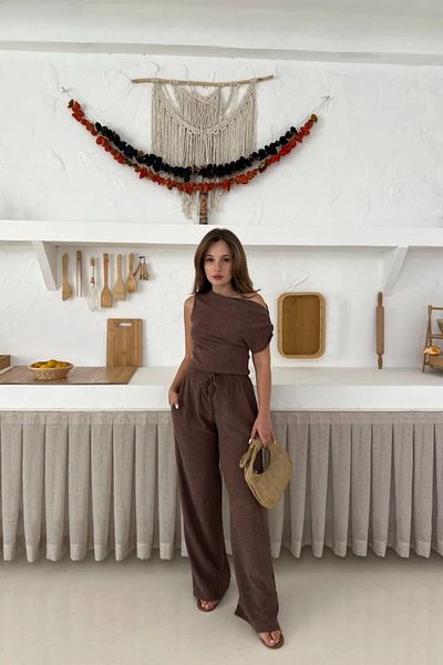MOZENA Double Suit with Shoulder Detail and Wrinkled Fabric