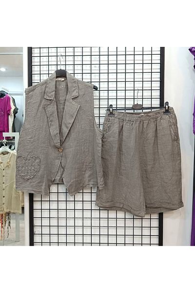 Butik Şans Heart Figure Detailed Vest Shorts Italian Linen Suit