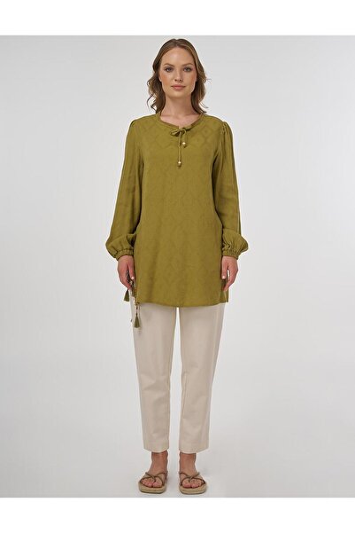 KYR Μπλούζα από βισκόζη με λεπτομέρεια φούντας Χακί