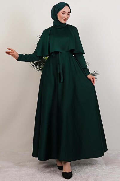 GİYZAMİLA Mona Cape Dress Emerald