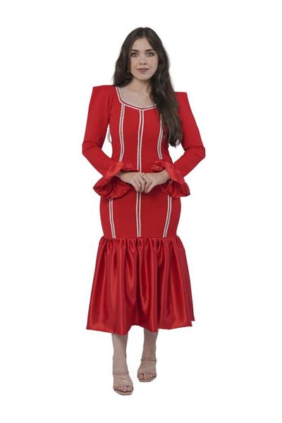Nice Model Elegant Long Sleeve Crepe Gown with Wavy Lace Trim & Belt - Formal Evening Maxi Style