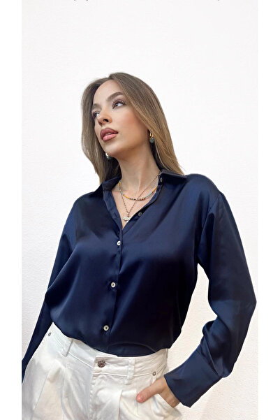 PROTO SUIT Cămașă de bază din satin bleumarin cu decolteu în V