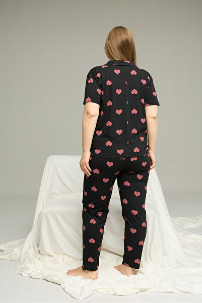 Siyah İnci siyah pembe kalp desenli Büyük Beden Battal Kısa Kollu Düğmeli Örme Pijama Takım 7615