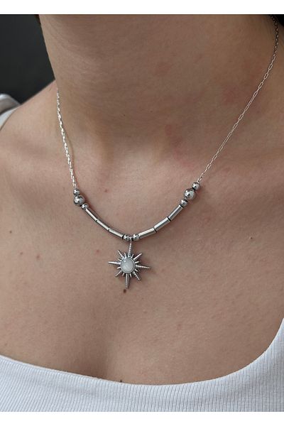 KİLİGİSTANBUL North Star Luka Necklace