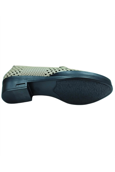 Malawi 82K. Women's Cream (36-41) Leather Heeled Comfort Shoes