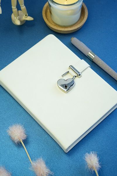 Victoria's Journals Hush Hush -Locked Notebook - Cream