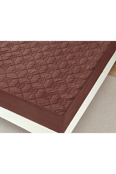 OEM Bed cover and 2 pillowcases, Quilted Velvet, 180X200cm, Dark Brown