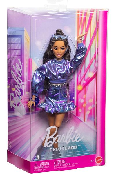 mattel Barbie Barbiecore Deluxe Fashionistas - Petite JFP42