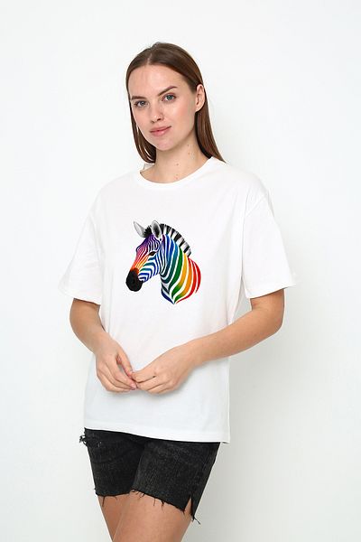 VOICTEC Women's Oversize Zebra Print Crew Neck T-Shirt