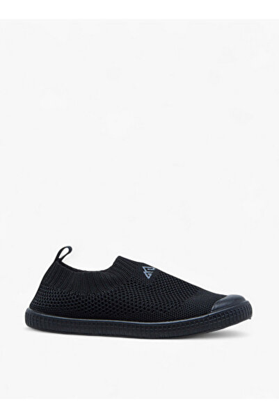 Oaklan by Shoexpress Boys Textured Slip-On Sports Shoes
