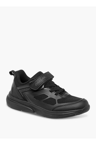 Oaklan by Shoexpress Boys Panelled Shoes with Hook and Loop Closure