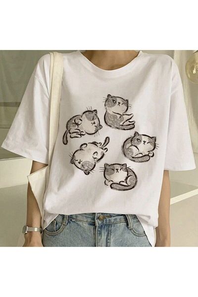 VOICTEC Women's Oversize Cat Printed Crew Neck T-Shirt