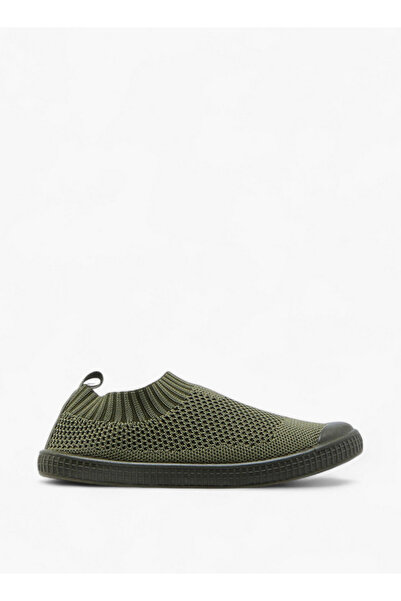 Oaklan by Shoexpress Boys Textured Slip-On Sports Shoes