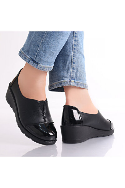 OEM Women's Casual Black Shoes Made of Rosiri -Leather, Size 42