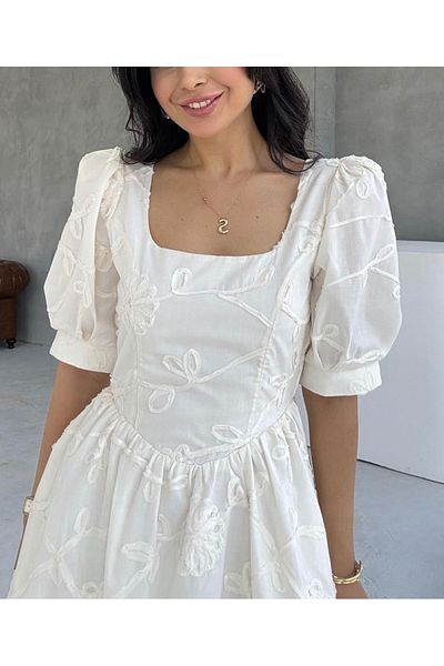 Afiş Butik Ecru Balloon Sleeve Embroidery Detailed Brode Dress