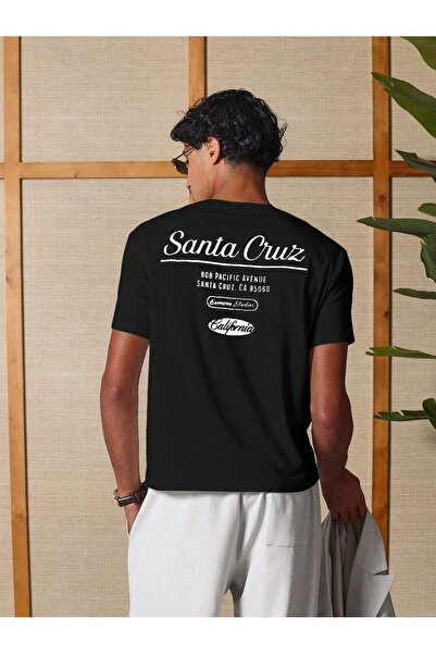 SVART WEAR تي شيرت كاجوال كبير الحجم مطبوع عليه سانتا كروز