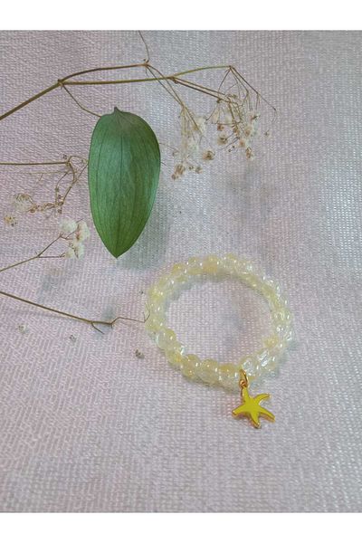 MODA MANANI Transparent Beaded Bracelet with Yellow Starfish Figure