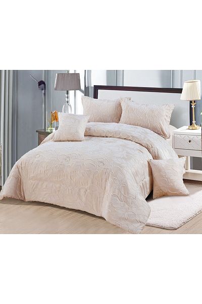 Moon Luxury 6-piece royal double bed sheet with a pattern to add beauty and elegance to your room. Quilt size 250x230 cm.
