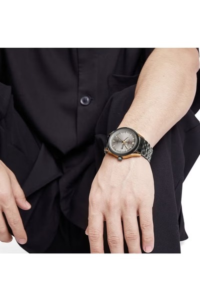 Naviforce Stylish Mens Quartz Watch with Gray Dial Two Tone Stainless Steel Strap Analog Display