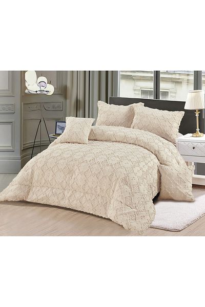 Moon Luxury 6-piece royal double bed sheet with a pattern that adds beauty and elegance to your room. Quilt size: 250x230 cm.