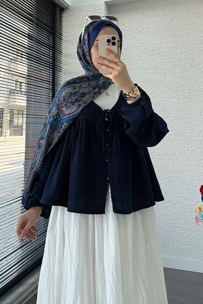 MELEK ARAZ Guipure Detailed Muslin Short Kimono – Navy Blue