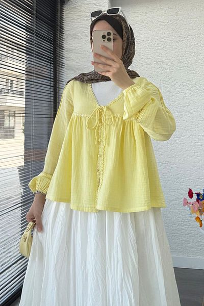 MELEK ARAZ Guipure Detailed Muslin Short Kimono – Yellow