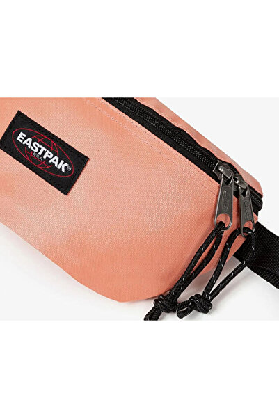 Eastpak Springer Waist Bag-Width: 23 Cm, Height: 16.5 Cm, Depth: 8.5 cm Ek0000745W21 Orange
