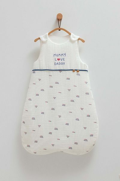 Caramell Pear Sleeping Bag: Sweet Dreams in Pear Shape