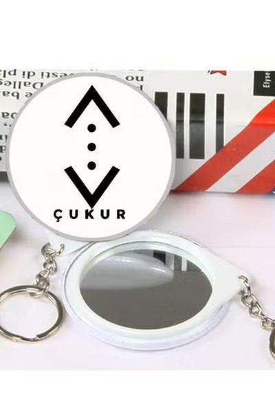 Generic Circular keychain with the hole design of the series wonderful keychain with reflective mirror on th