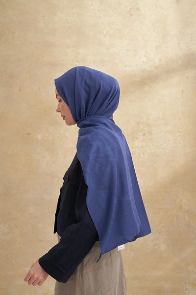 ARMANDA Navy Blue Baroque Pattern Shawl 3357