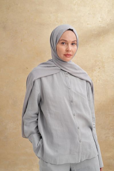 ARMANDA Silver Baroque Pattern Shawl 3357