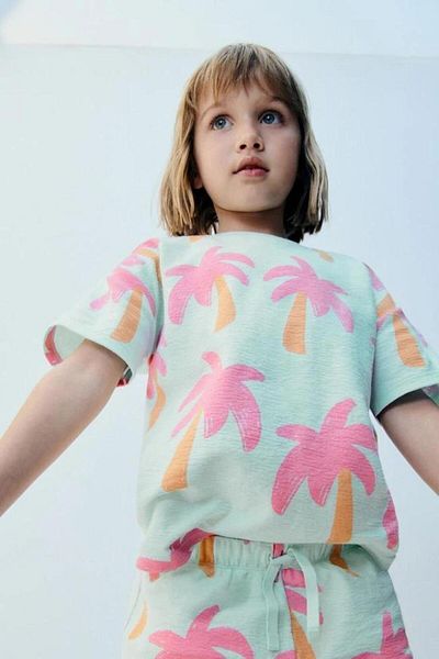 Magu Unisex Kids Cotton Mint Palm Pattern T-Shirt and Shorts Set – Summer Two Piece Set